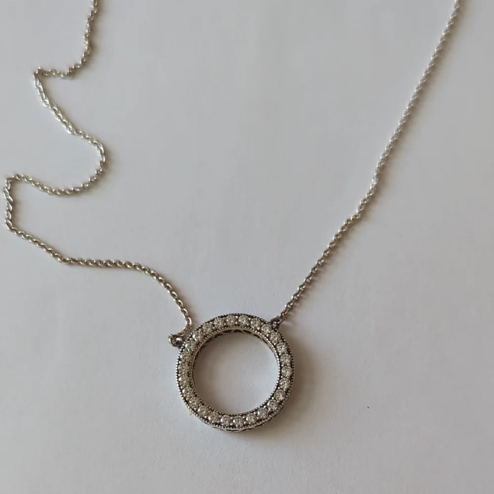 Pandora Silver Circle Pendant Necklace - Picture 2 of 6